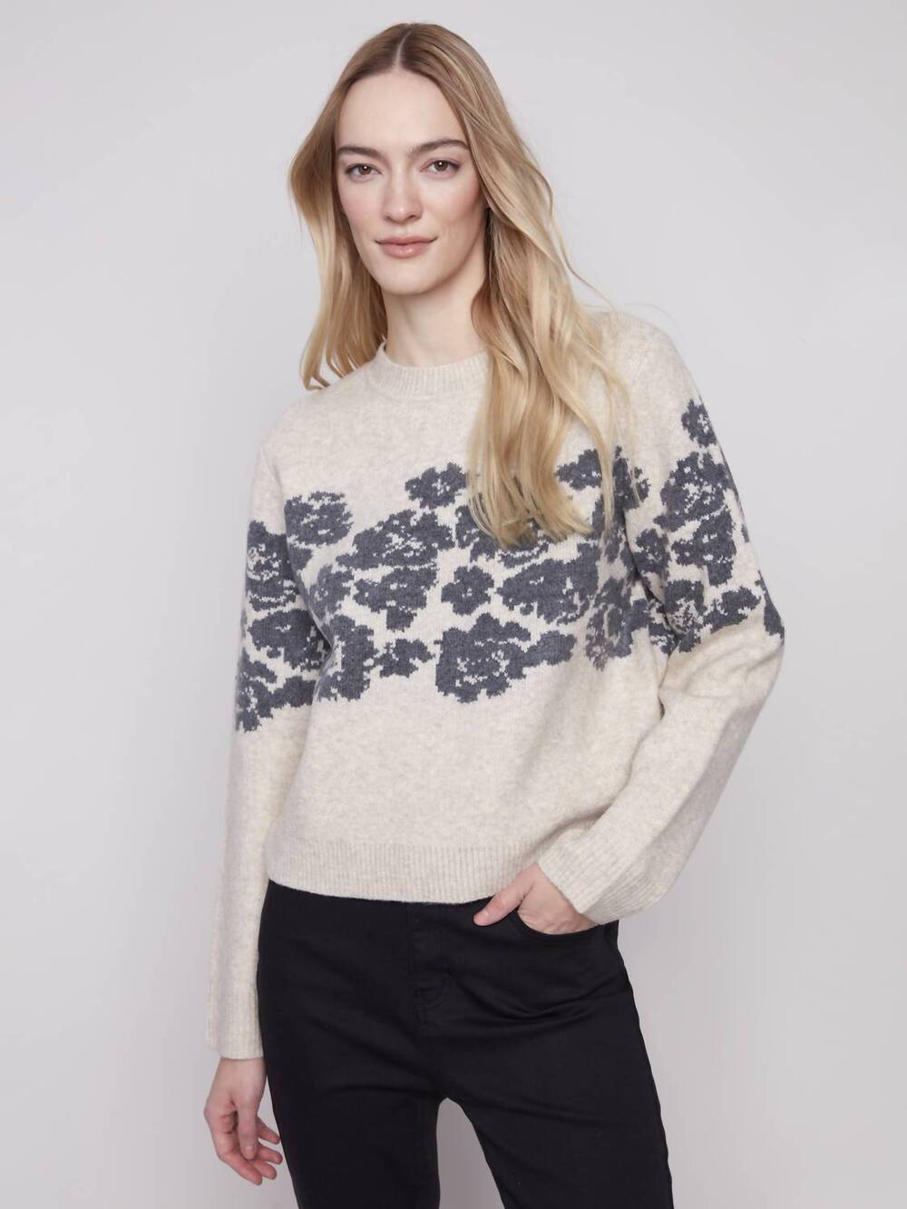 NEW CHARLIE B floral jacquard crew neck sweater in vanille chine